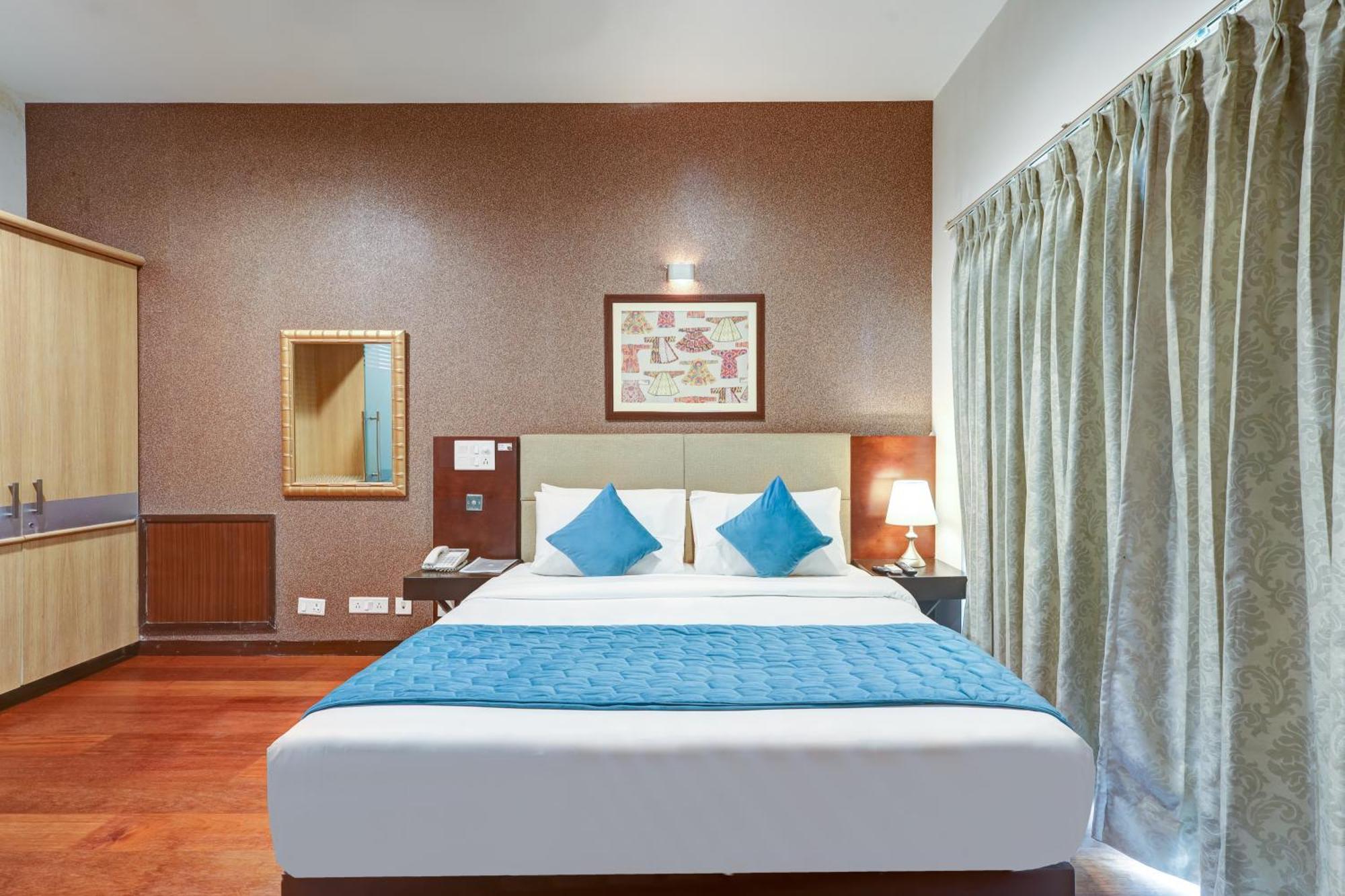 Hotel 91 Golf Course Road Gurgaon Esterno foto