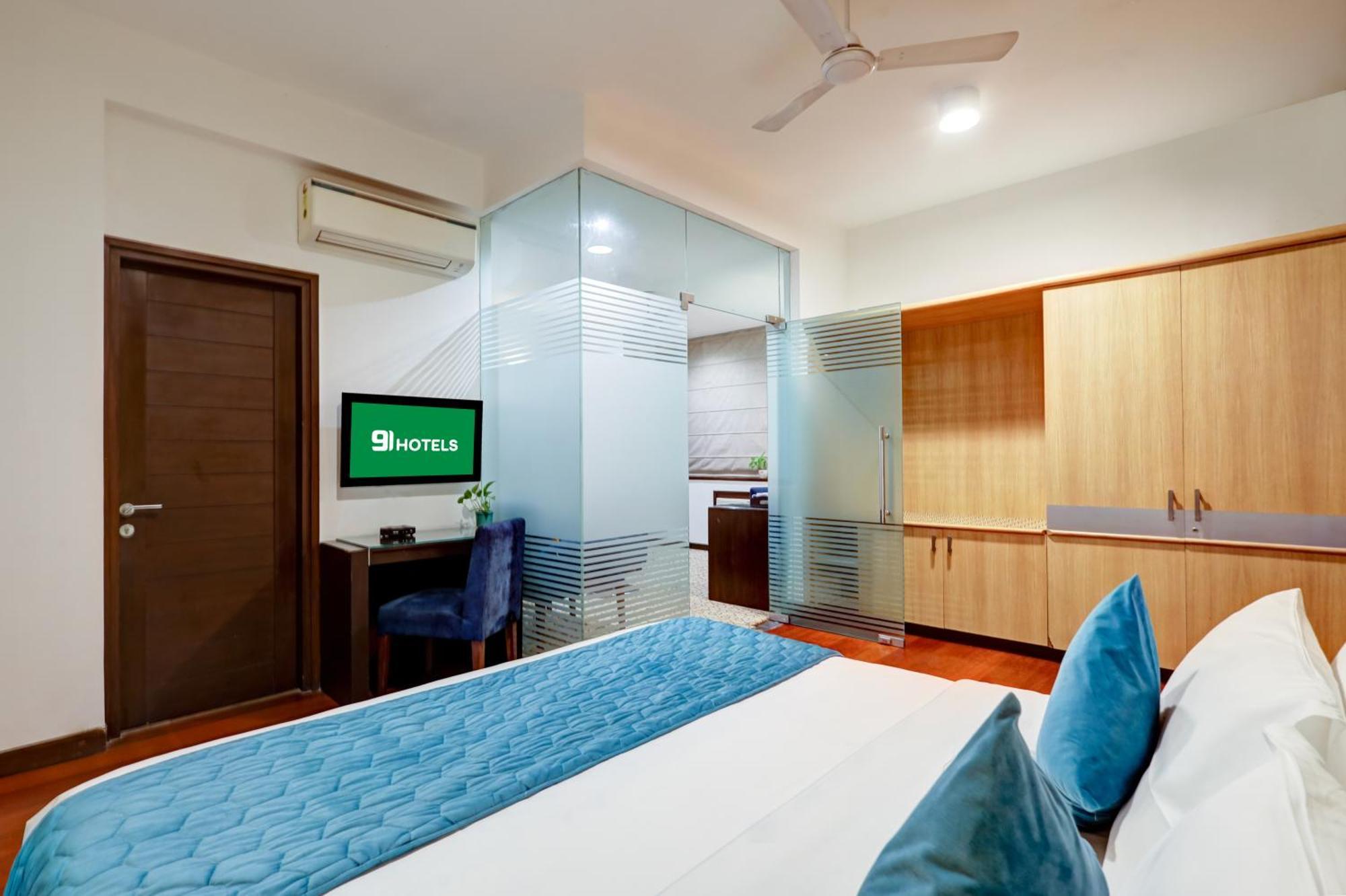 Hotel 91 Golf Course Road Gurgaon Esterno foto