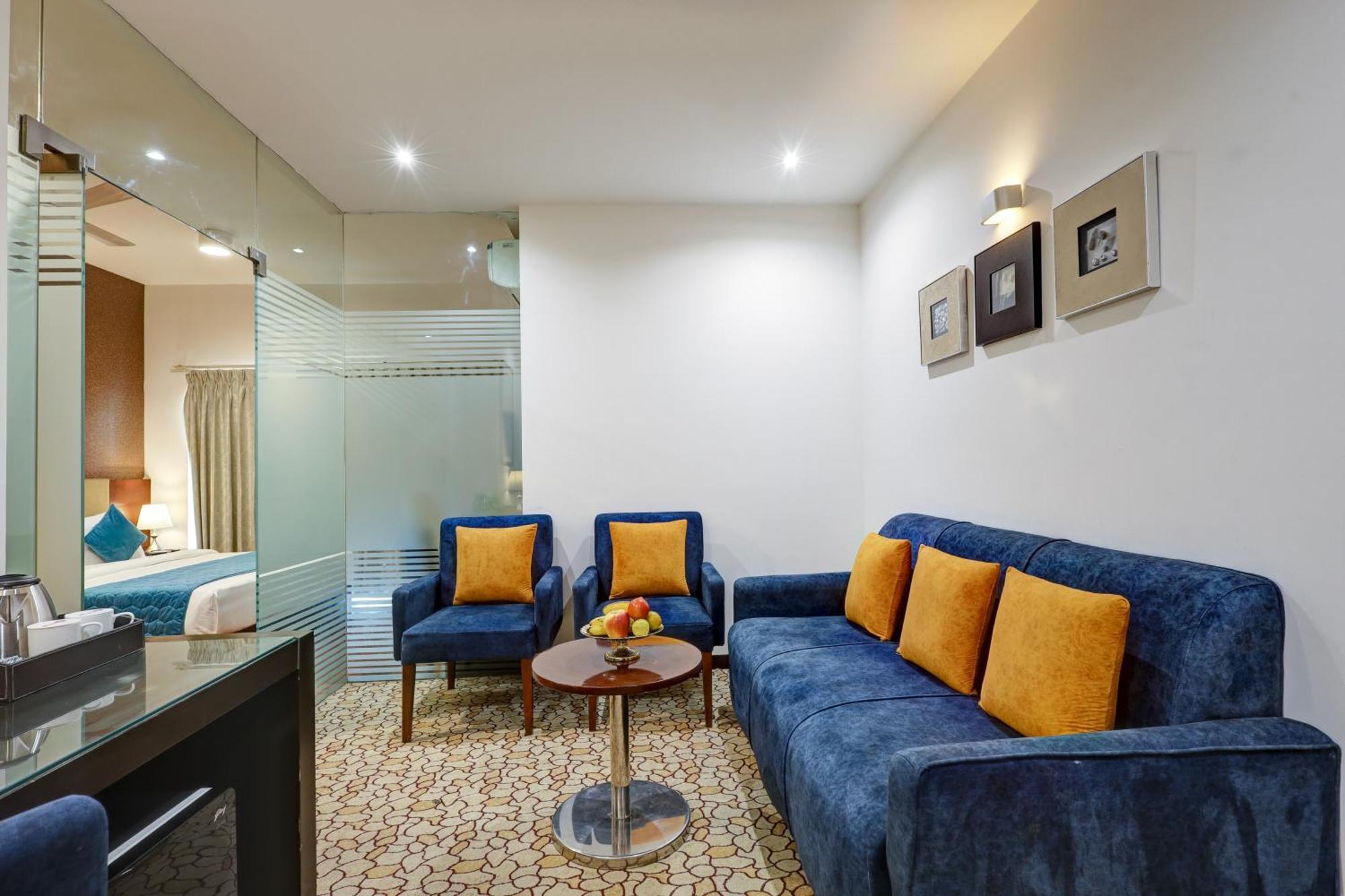 Hotel 91 Golf Course Road Gurgaon Esterno foto