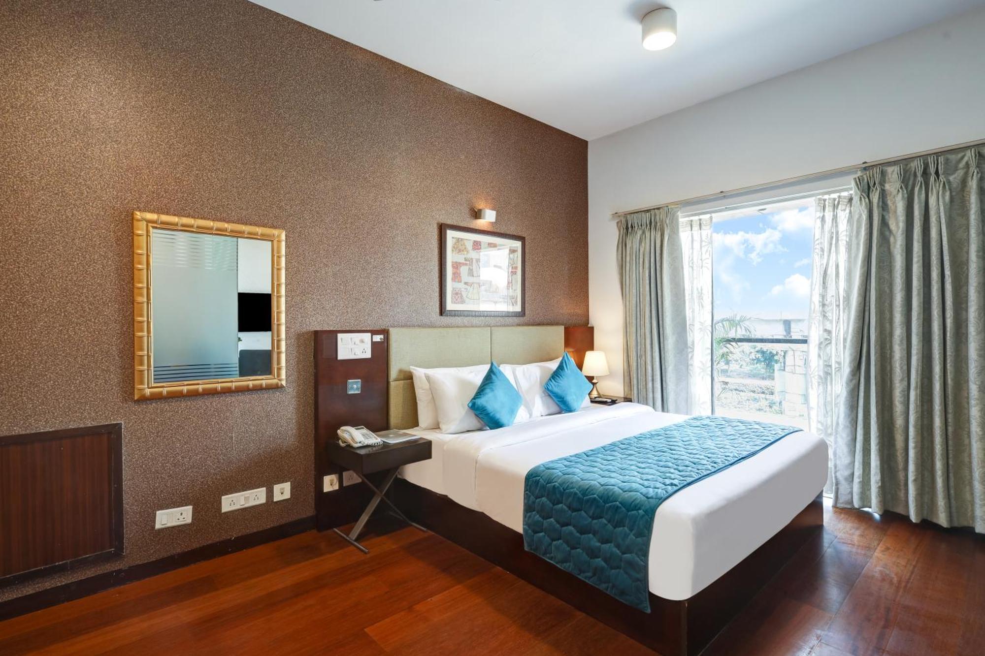 Hotel 91 Golf Course Road Gurgaon Esterno foto