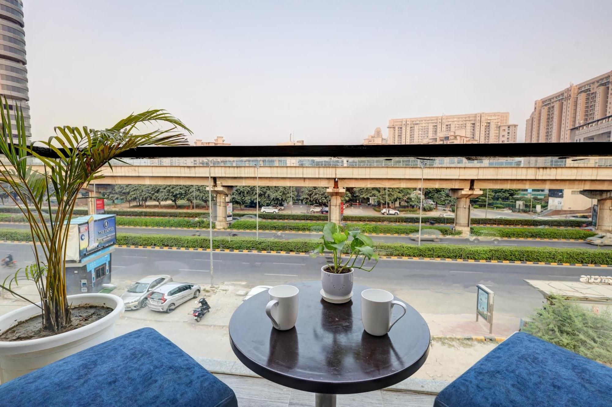 Hotel 91 Golf Course Road Gurgaon Esterno foto
