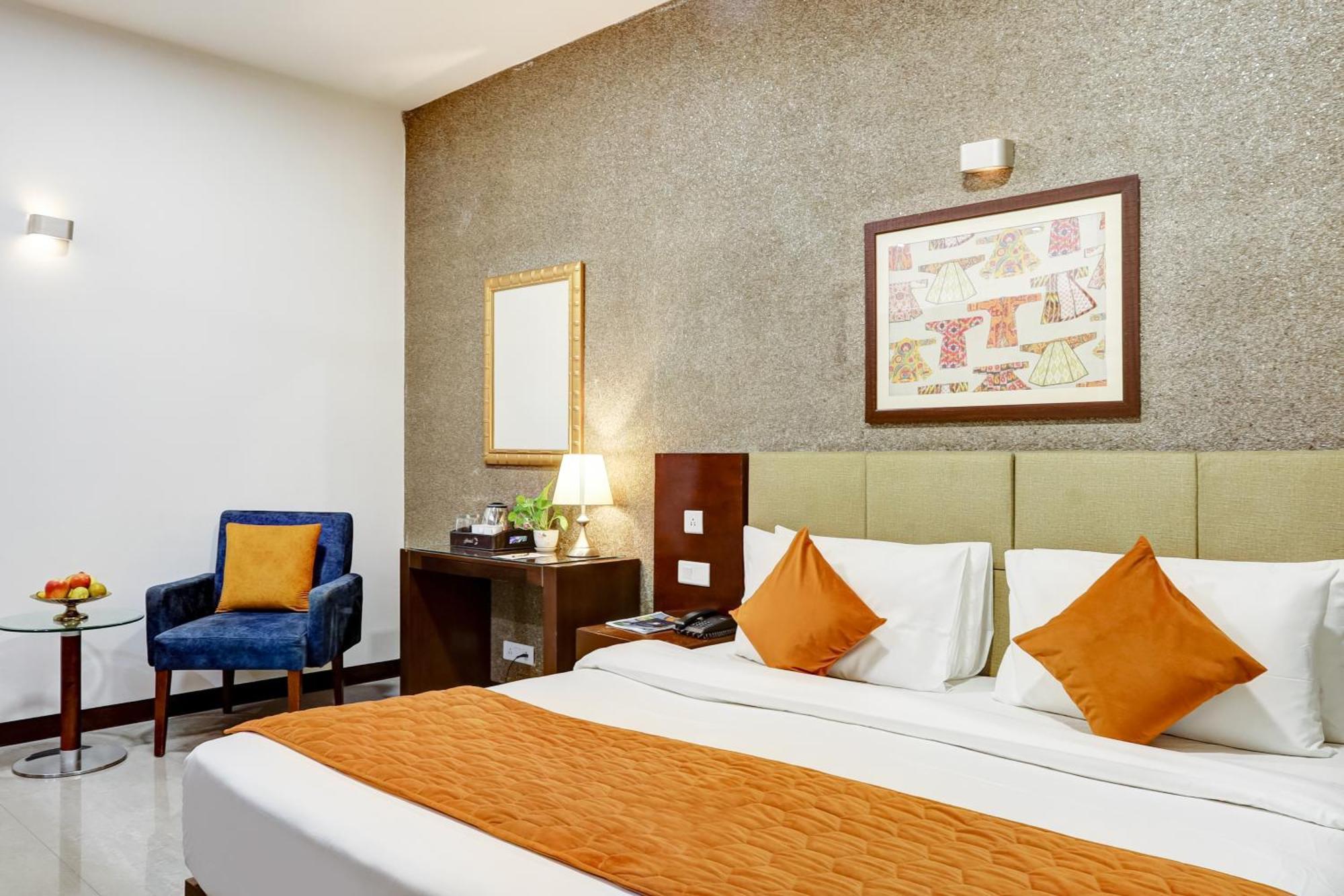 Hotel 91 Golf Course Road Gurgaon Esterno foto