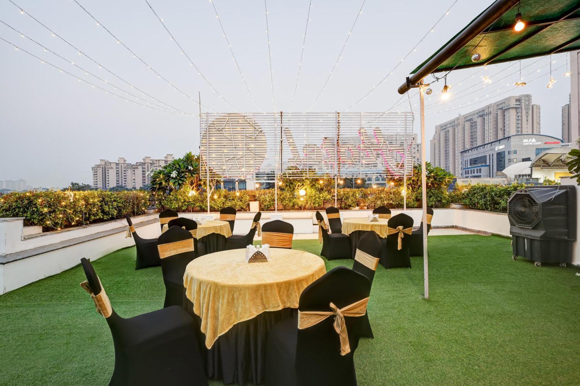 Hotel 91 Golf Course Road Gurgaon Esterno foto
