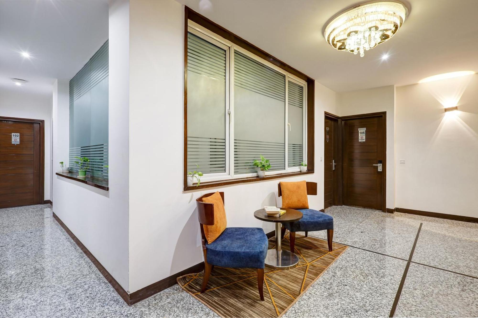 Hotel 91 Golf Course Road Gurgaon Esterno foto